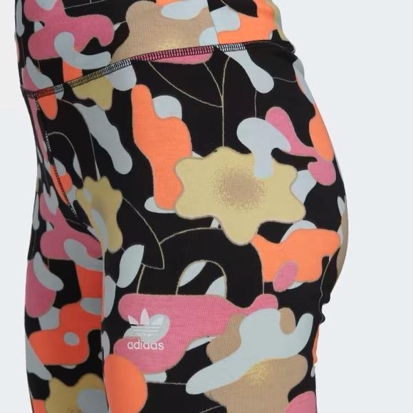 Adidas 2 piece Lycra pants shirt stretch yoga floral camo graphic running - Picture 3 of 12